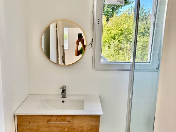 Colocation / Appartement 4 pièces de 60 m², Dijon, Rue Joliet / Photo 2