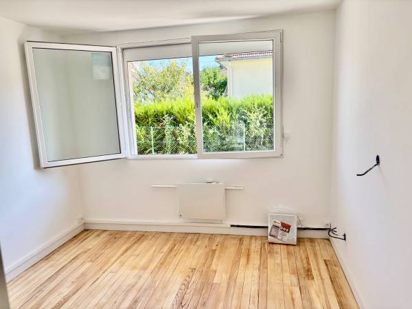 Colocation / Appartement 4 pièces de 60 m², Dijon, Rue Joliet / Photo 3