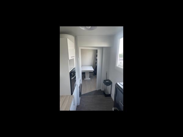 Colocation / Appartement 4 pièces de 65 m², Saint-Denis, Avenue Saint Rémy / Photo 7