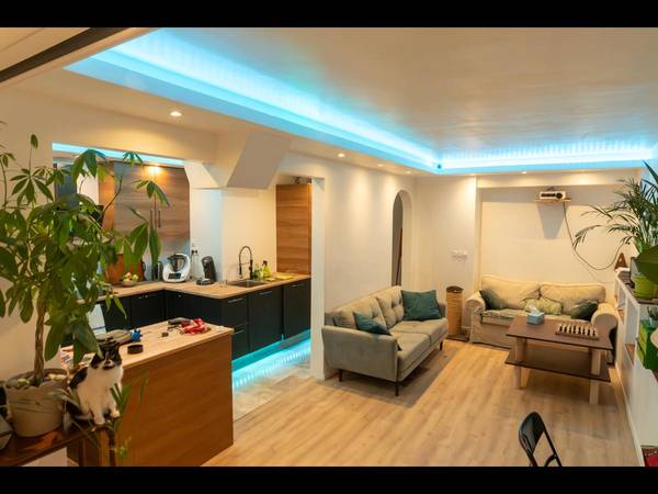 Colocation / Appartement 4 pièces de 88 m², Caluire-et-Cuire, Rue de Margnolles / Photo 2