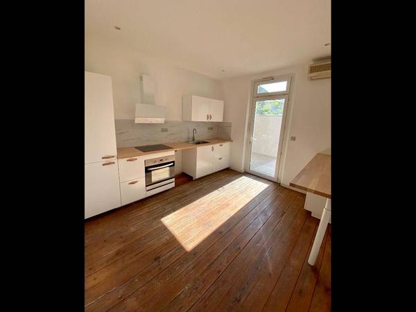 Colocation / Appartement 8 pièces de 130 m², Albi, Avenue Gambetta / Photo 2