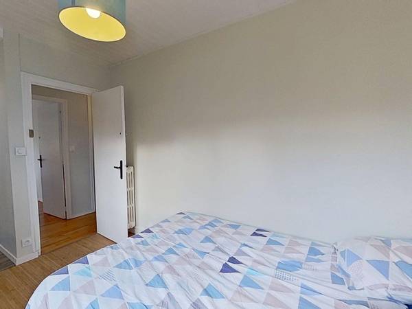 Colocation / Appartement 5 pièces de 83 m², Caen, Rue de la Cardonnière / Photo 2