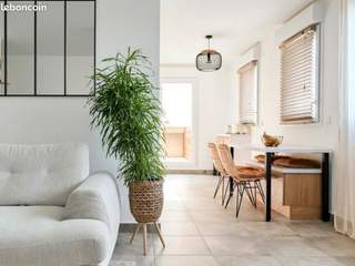 Location / Appartement 4 pièces de 94 m², Dardilly, Chemin de la Crépillère