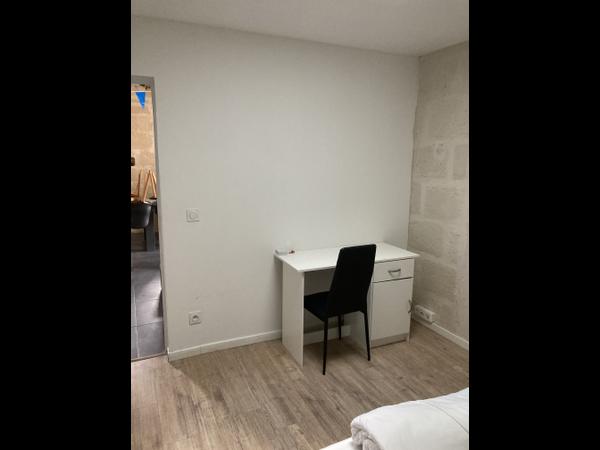 Colocation / Maison 10 pièces de 150 m², Talence, Cours Gambetta / Photo 7
