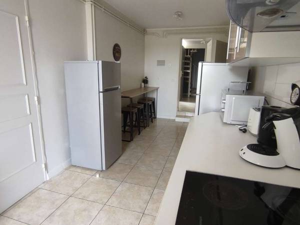 Colocation / Maison 7 pièces de 147 m², Isle, Rue Gustave Flaubert / Photo 8