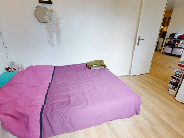 Colocation / Appartement 5 pièces de 80 m², Vénissieux, C Rue Ernest Renan / Photo 2