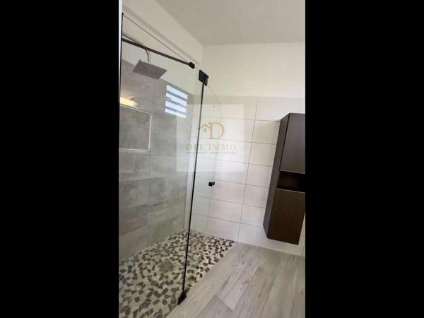 Colocation / Appartement 4 pièces de 75 m², Schœlcher, Impasse Thomazeau / Photo 10