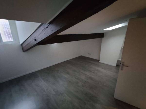 Colocation / Appartement 3 pièces de 79 m², Bordeaux, Rue Saint-Rémi / Photo 2