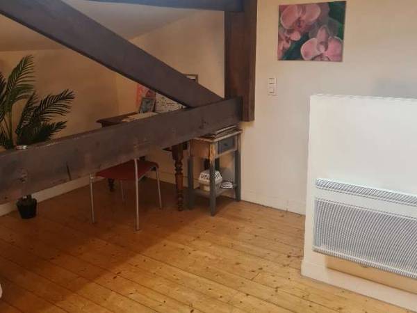 Colocation / Appartement 7 pièces de 80 m², Bordeaux, Rue Armand Dulamon / Photo 2