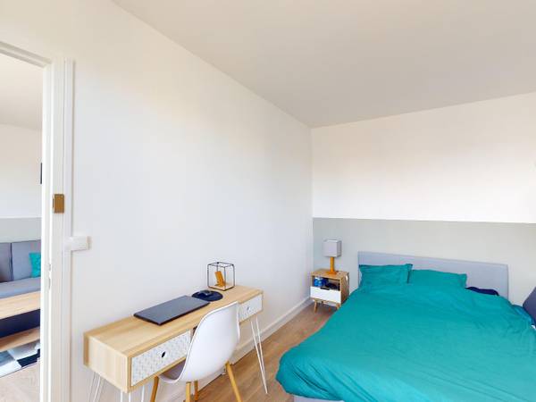 Colocation / Appartement 4 pièces de 65 m², Bourg-lès-Valence, Rue Sully / Photo 2