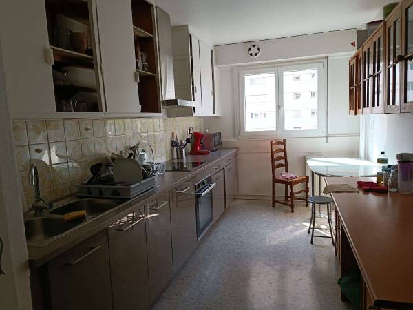 Colocation / Appartement 5 pièces de 120 m², Strasbourg, Rue de Londres / Photo 2