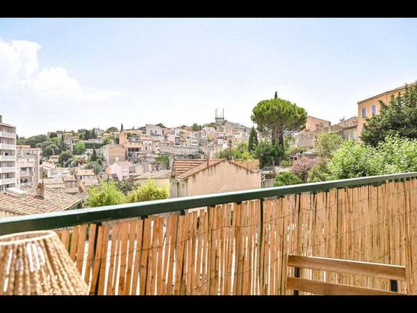 Colocation / Appartement 4 pièces de 72 m², Marseille, Rue Villas Paradis / Photo 10