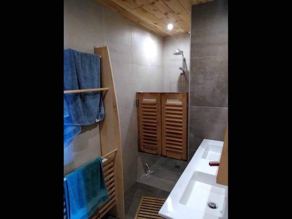 Colocation / Maison 9 pièces de 300 m², Nantes-en-Ratier, Rue des Rivaux / Photo 2