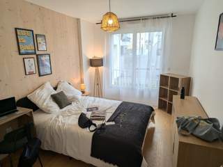 Colocation / Appartement 5 pièces de 79 m², Clichy, Rue Petit