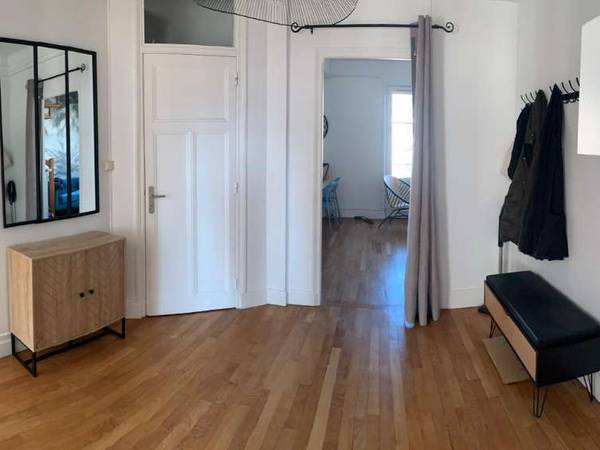 Colocation / Duplex 6 pièces de 114 m², Nancy, Rue Notre-Dame de Lourdes / Photo 2
