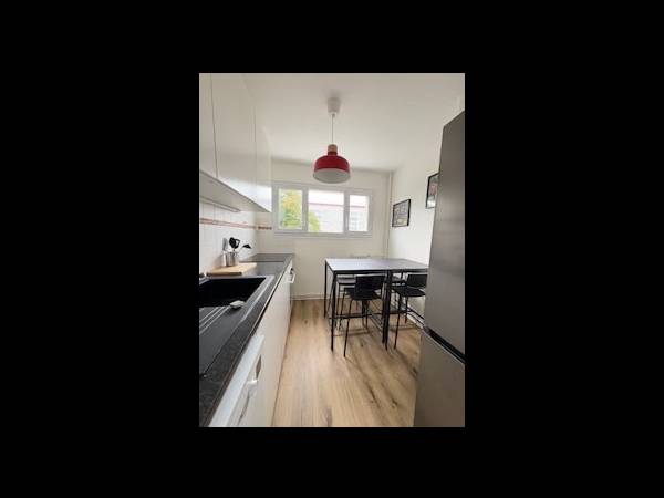 Colocation / Appartement 4 pièces de 72 m², Talence, Rue de Tremeuge / Photo 2