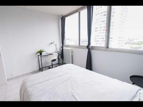 Colocation / Appartement 6 pièces de 89 m², Paris, Avenue de Choisy / Photo 2