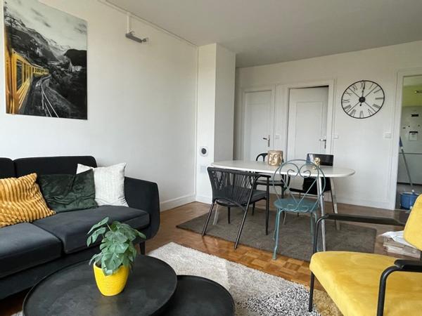 Colocation / Appartement 5 pièces de 75 m², Massy / Photo 2