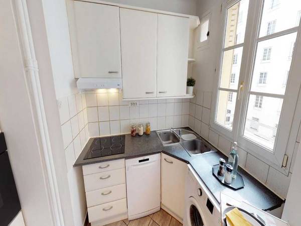 Colocation / Appartement 5 pièces de 90 m², Paris, Rue de Vaugirard / Photo 12