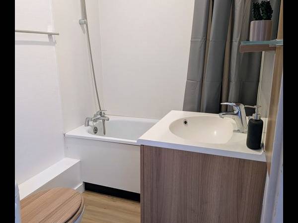 Location / Studio, Troyes / Photo 2