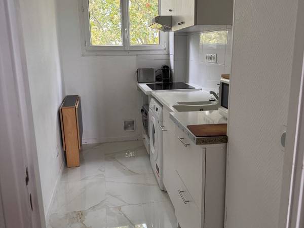 Colocation / Appartement 5 pièces de 71 m², Villejuif, Avenue de la République / Photo 6