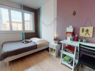 Colocation / Appartement 4 pièces de 79 m², Lyon, Grande Rue de la Guillotière