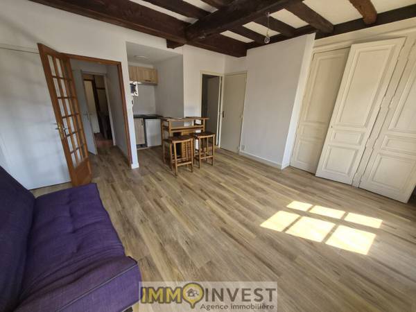 Location / Appartement 1 pièce de 31 m², Limoges / Photo 2
