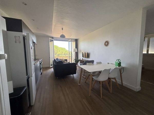 Colocation / Appartement 4 pièces de 76 m², Gradignan, Cours du Général de Gaulle / Photo 2