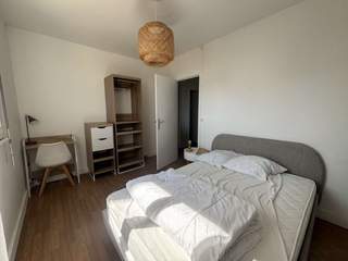 Colocation / Appartement 4 pièces de 76 m², Gradignan, Cours du Général de Gaulle