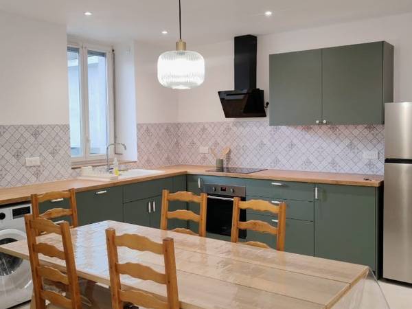 Colocation / Appartement 5 pièces de 95 m², Saint-Étienne, Rue Palluat de Besset / Photo 2