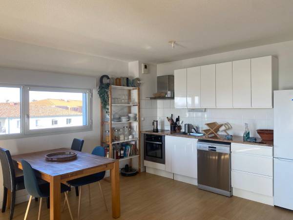 Colocation / Appartement 4 pièces de 81 m², Saint-Orens-de-Gameville, Rue des Mûriers / Photo 2