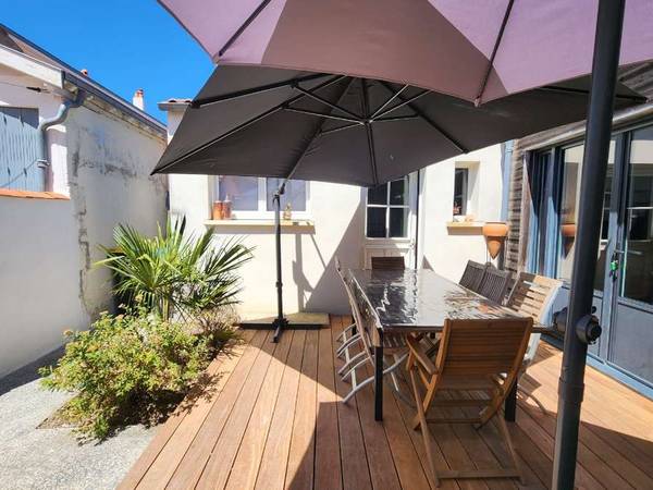Colocation / Maison 4 pièces de 110 m², La Rochelle, Rue Amiral Garnault / Photo 2