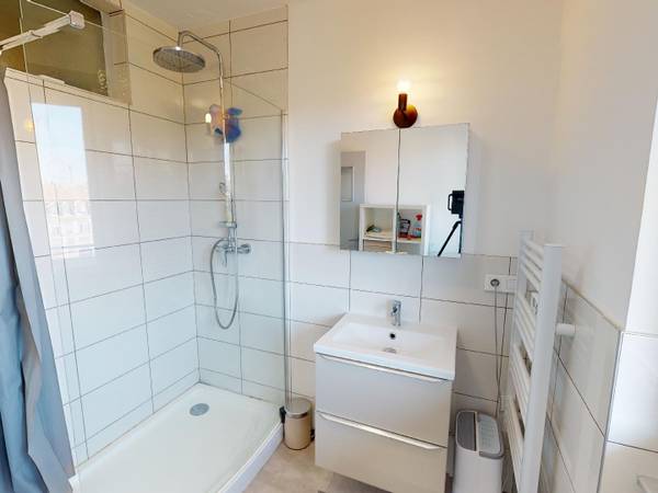 Colocation / Appartement 4 pièces de 100 m², Mulhouse, Avenue Aristide Briand / Photo 16