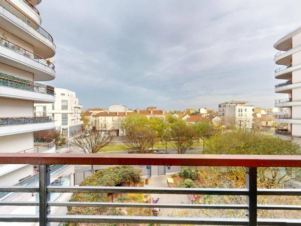 Location / Appartement 4 pièces de 61 m², Colombes, Boulevard Charles de Gaulle / Photo 12