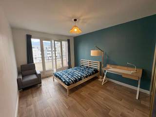 Colocation / Appartement 5 pièces de 92 m², Grenoble, Rue Saint François de Sales