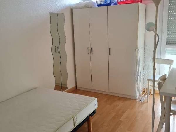 Colocation / Appartement 4 pièces de 70 m², Lambersart, Rue Auguste Bonte / Photo 10