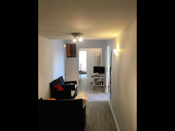 Colocation / Appartement 5 pièces de 80 m², Cergy, Rue Traversière / Photo 2