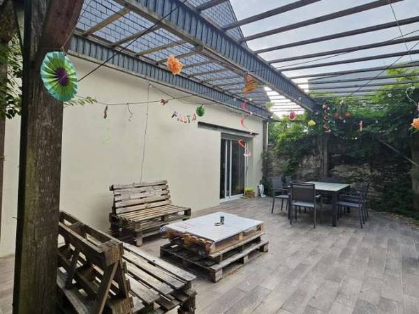 Colocation / Maison 10 pièces de 200 m², Angers, Rue Saumuroise / Photo 8