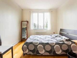 Chambre chez l'habitant / Appartement 3 pièces de 65 m², Choisy-le-Roi, Rue Darthé