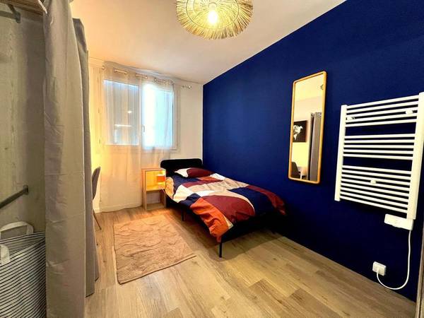 Colocation / Appartement 4 pièces de 81 m², Limoges, Rue du Cercler / Photo 2