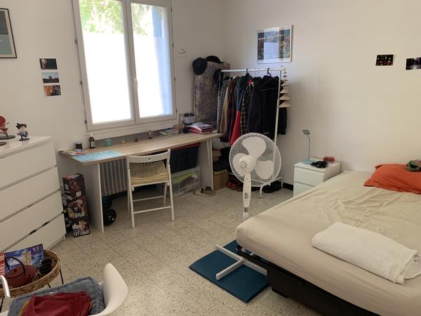 Colocation / Appartement 4 pièces de 84 m², Avignon, Impasse Buen Retiro / Photo 2
