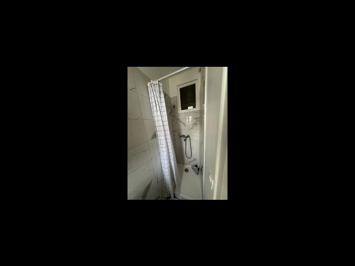 Appartement 4 pièces de 90 m² à Puteaux | Colocation | 1 000€/mois photo 6