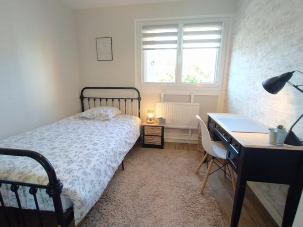 Colocation / Appartement 5 pièces de 93 m², Rouen, Rue Richard Wagner / Photo 2