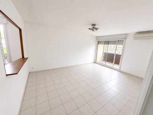 Colocation / Appartement 4 pièces de 84 m², Villeurbanne, Rue de la Baïsse / Photo 2