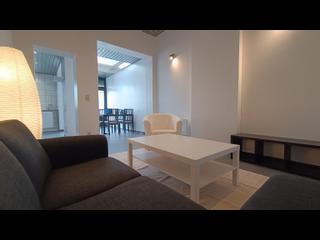 Colocation / Maison 7 pièces de 200 m², Charleroi, Rue Neuve