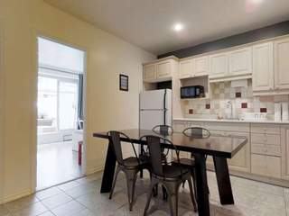 Flatsharing / 5-bedroom flat · 86 m², Montréal, Rue Hutchison