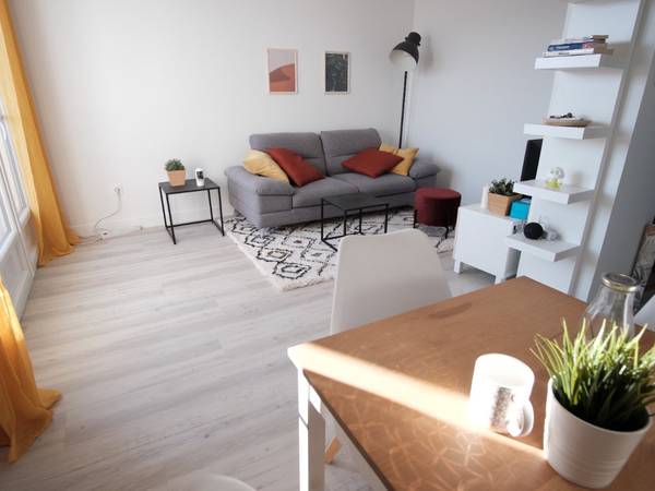 Colocation / Appartement 4 pièces de 73 m², Rezé, Allée Paul Eluard / Photo 2