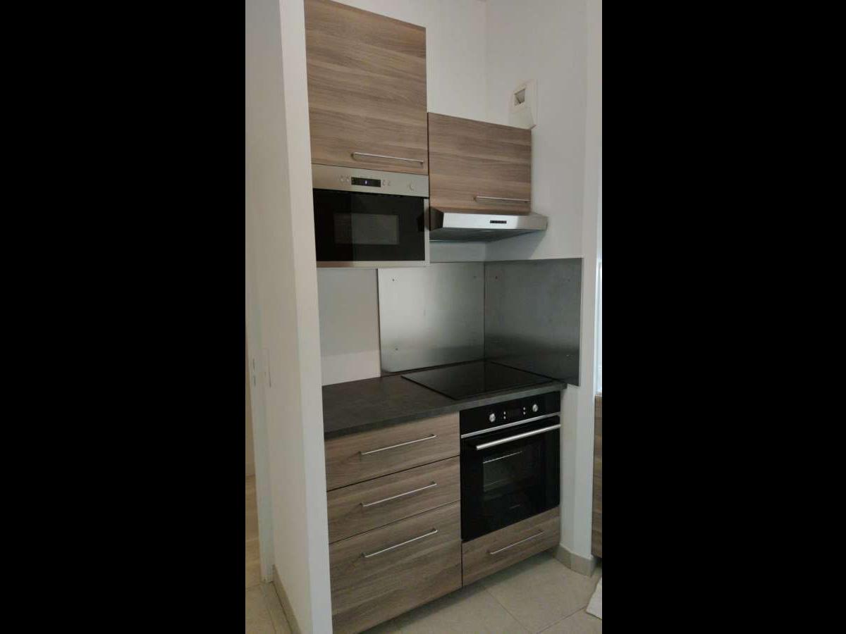 Appartement 5 pièces de 80 m² à Colombes | Colocation | 730€/mois photo 2