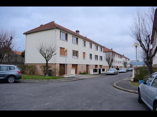 Colocation / Appartement 4 pièces de 72 m², Bezons, Rue Maurice Berteaux / Photo 12
