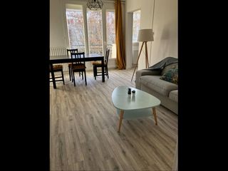 Colocation / Appartement 5 pièces de 76 m², Bordeaux, Rue El-Alamein